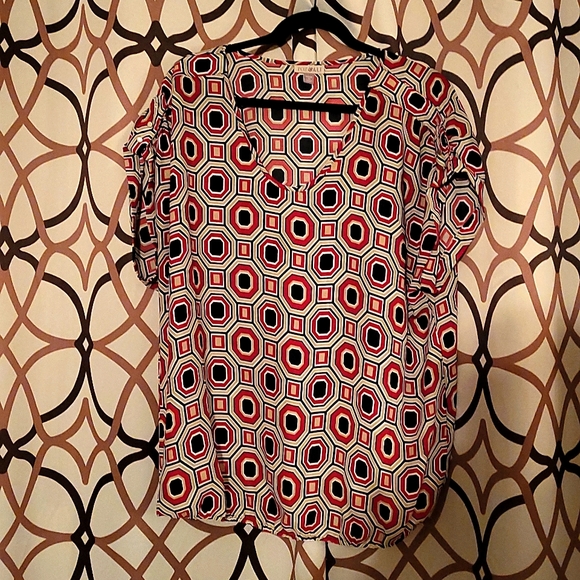 Roz & Ali Tops - Roz & Ali Geometric Blouse